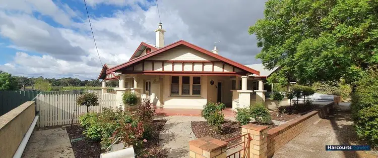 7 Sauvignon Street