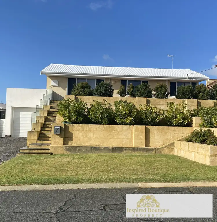 7 Julia Street, Waikiki WA 6169