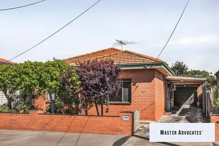 22 Murdock Street