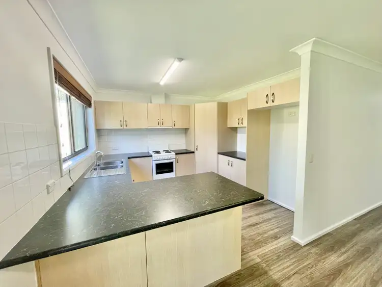 Fifth view of Homely house listing, 35 Kallaroo Crescent, Ashmore QLD 4214