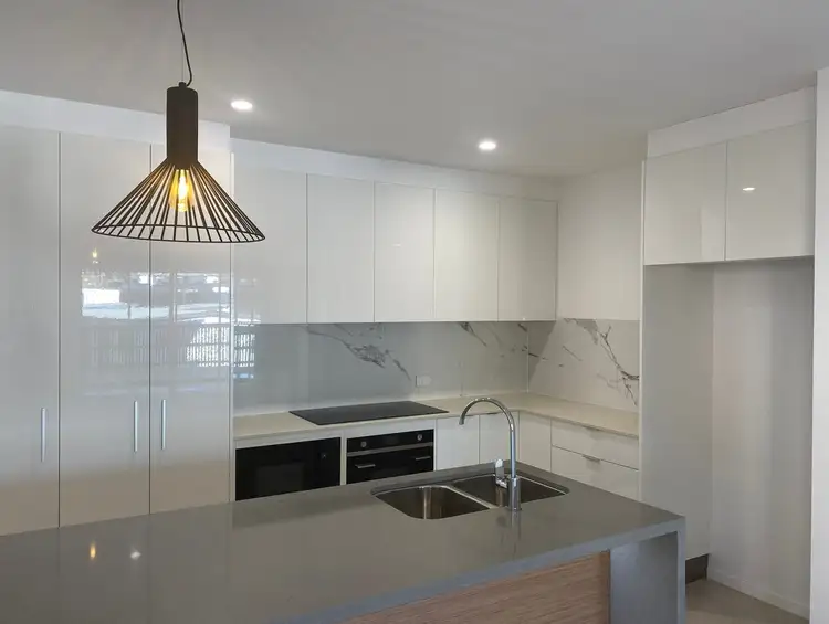 7/15 Kersley Road, Kenmore QLD 4069