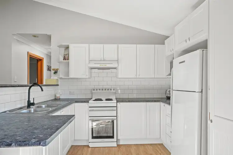 Third view of Homely house listing, 5 Kathleen Morreau Road, Niagara Park NSW 2250