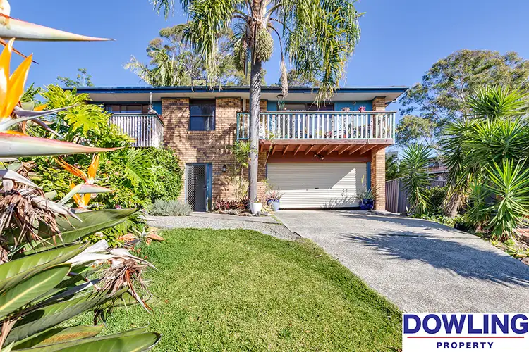 Second view of Homely house listing, 35 Pasadena Crescent, Macquarie Hills NSW 2285