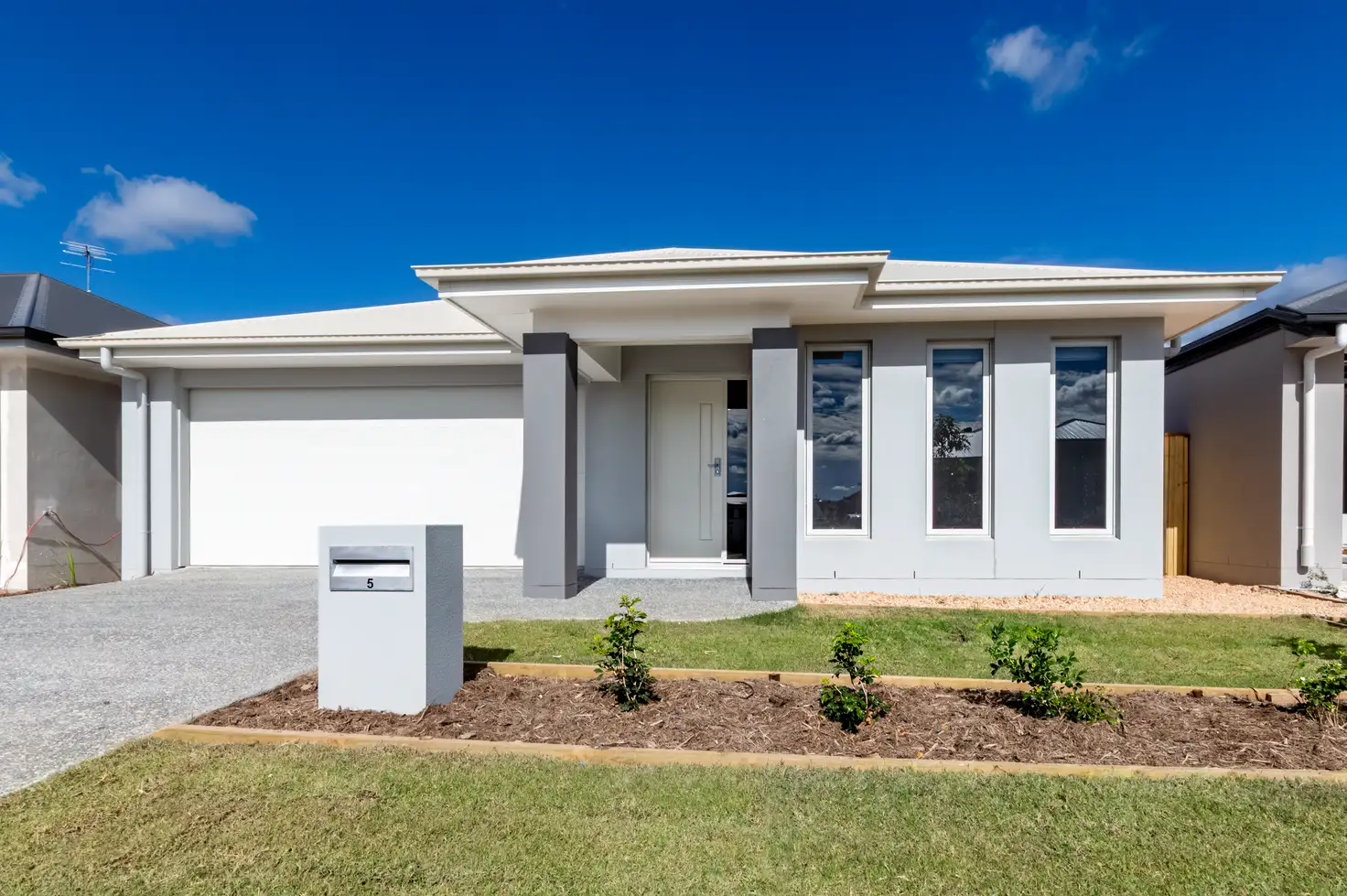 Main view of Homely house listing, 5 Ashwood Cct, Chambers Flat QLD 4133