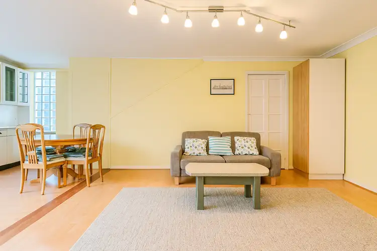 Third view of Homely semi-detached listing, 4 Reid Street, Ashwood VIC 3147