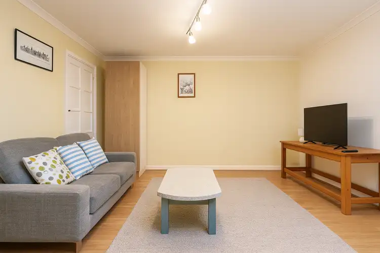 Fifth view of Homely semi-detached listing, 4 Reid Street, Ashwood VIC 3147