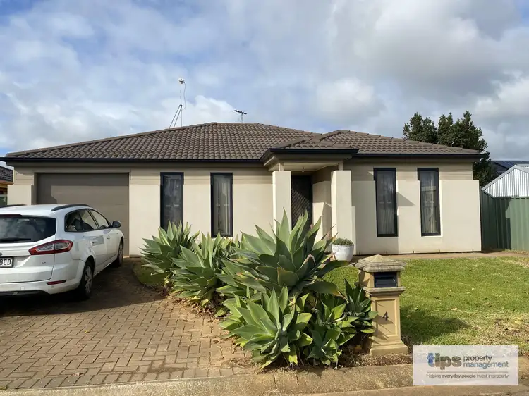 Second view of Homely house listing, 4 The Rise, Munno Para West SA 5115