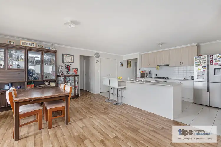 Sixth view of Homely house listing, 4 The Rise, Munno Para West SA 5115