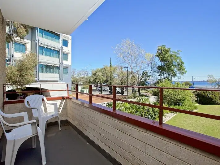 17/1-7 Gardner Street, Como WA 6152