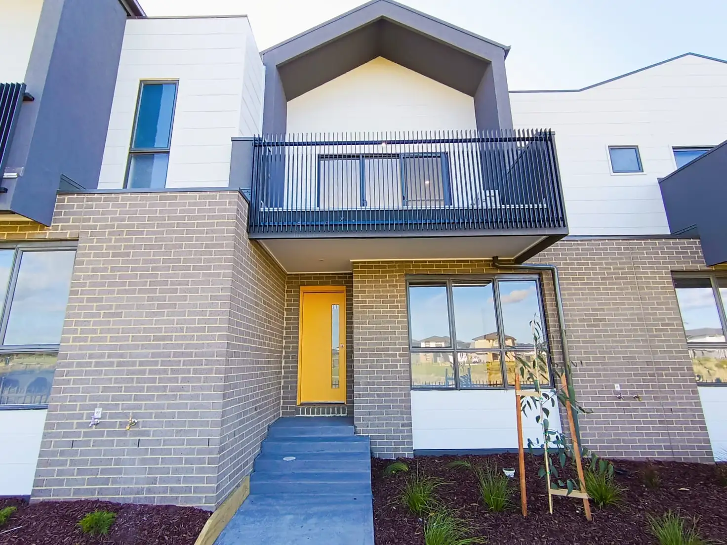 Main view of Homely house listing, 21 Delosperma Mews, Clyde VIC 3978