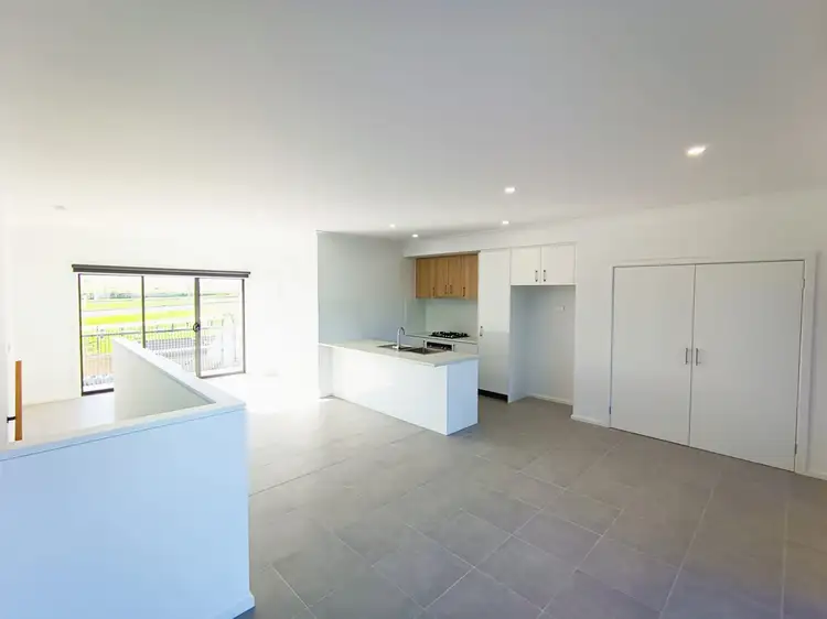 Second view of Homely house listing, 21 Delosperma Mews, Clyde VIC 3978
