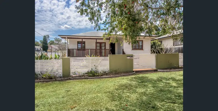 10 Taylor Street, Eastern Heights QLD 4305