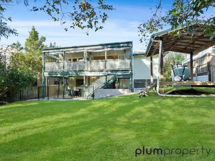 104 Kennington Road, Camp Hill QLD 4152