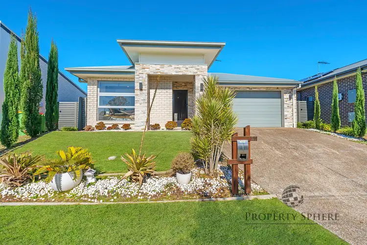 20 Greenview Circuit, Arundel QLD 4214