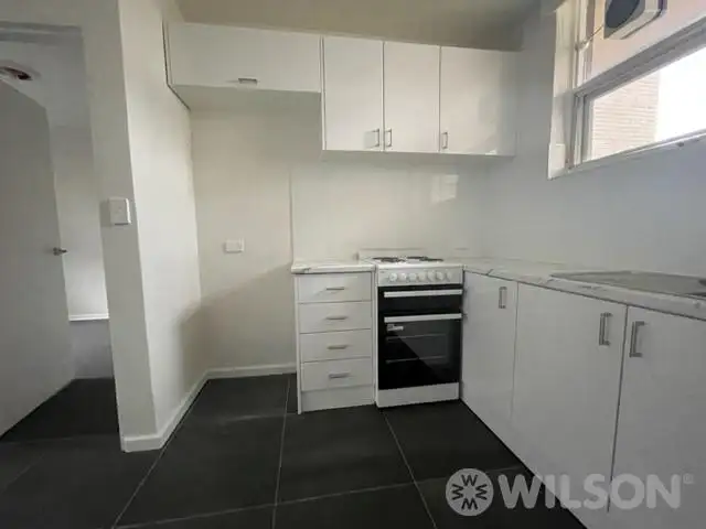 3/6 Poplar Grove, Carnegie VIC 3163