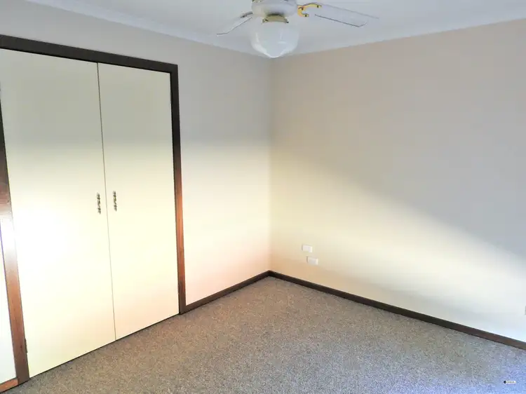 Fifth view of Homely unit listing, 2/494 McDonald Road, Lavington NSW 2641