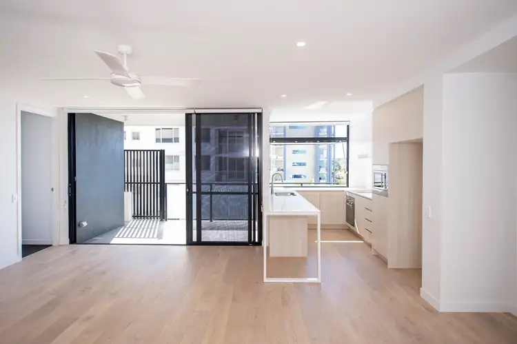 303/21 Canberra Terrace, Kings Beach QLD 4551