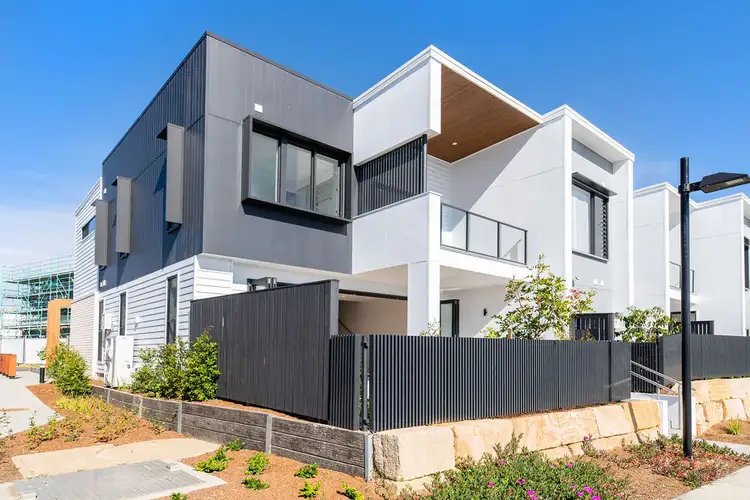 43 Delta Circuit, Hope Island QLD 4212