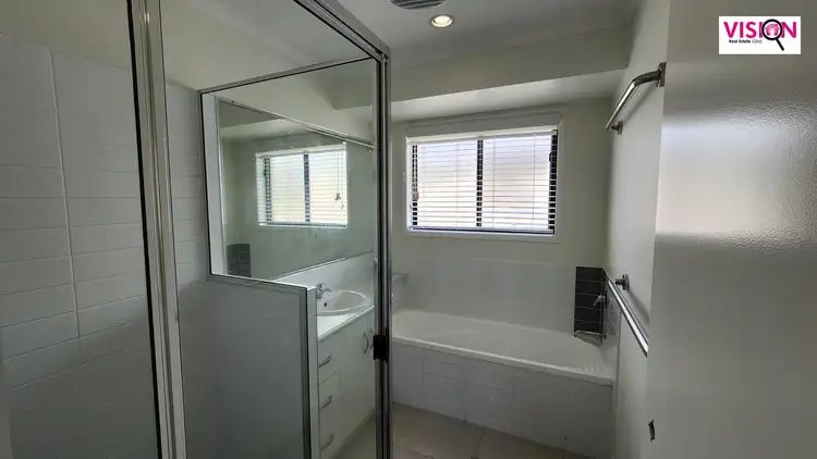 Seventh view of Homely house listing, 10 O'Neill Place, Marian QLD 4753