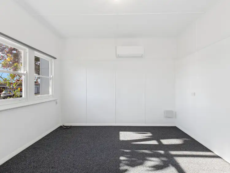 Second view of Homely house listing, 2/32 Oaks Ave, Long Jetty NSW 2261