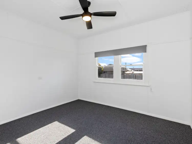 Fourth view of Homely house listing, 2/32 Oaks Ave, Long Jetty NSW 2261