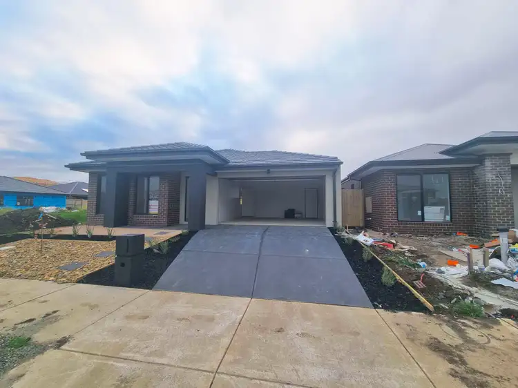 Second view of Homely house listing, 6 Newmarket Street, Cranbourne East VIC 3977