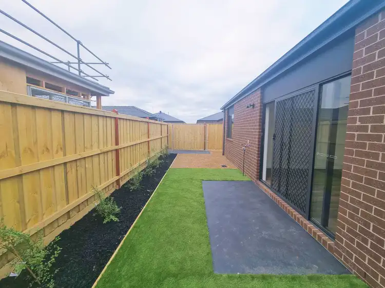 Fourth view of Homely house listing, 6 Newmarket Street, Cranbourne East VIC 3977