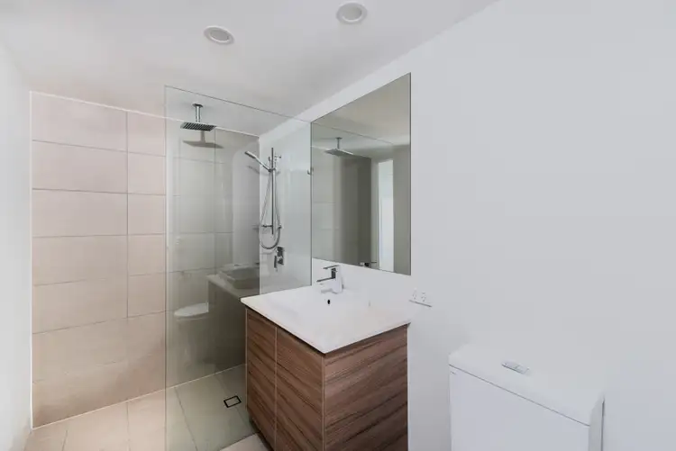 Fifth view of Homely apartment listing, 2/58 Ludwick Street, Cannon Hill QLD 4170