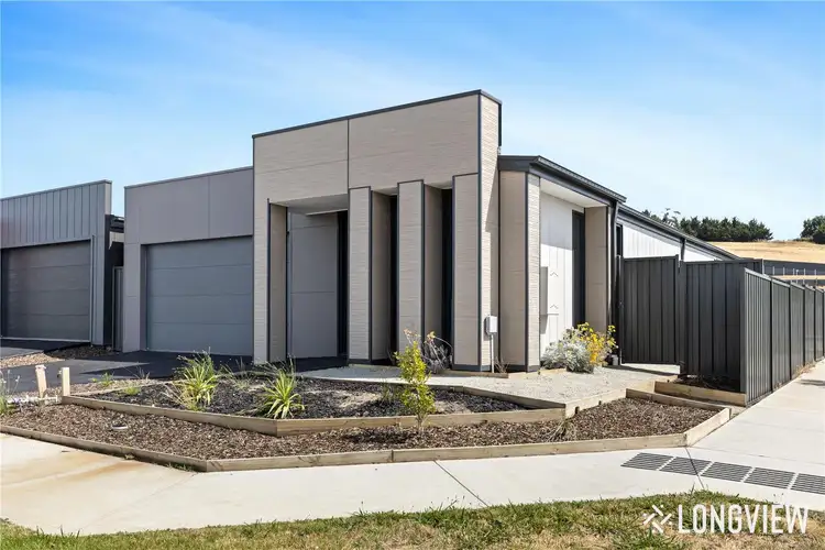 23 Timberline Parkway, Pakenham VIC 3810
