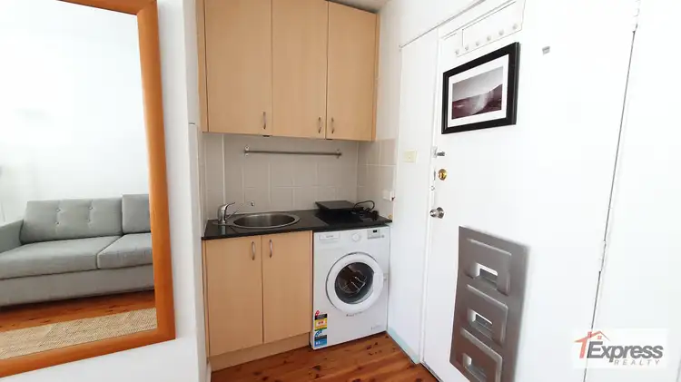 Third view of Homely apartment listing, 17/6 Underwood Street, Paddington NSW 2021