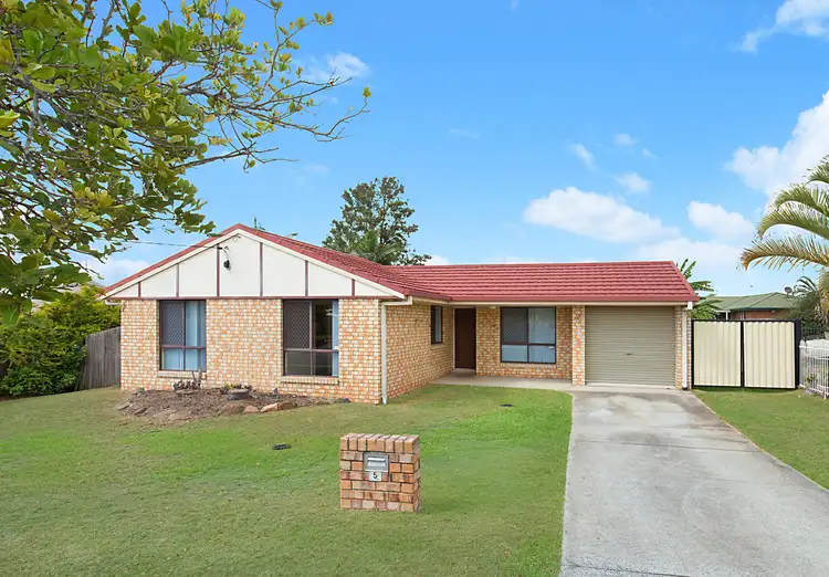 5 Stratton Court