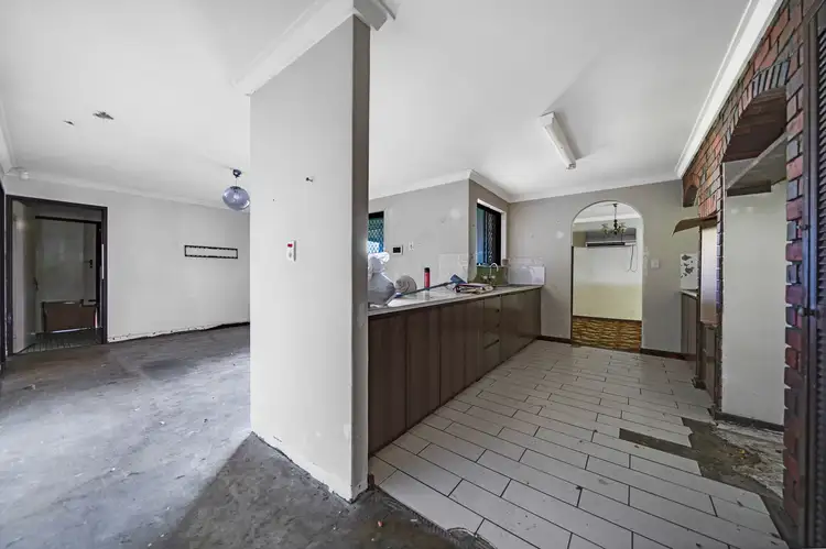 Seventh view of Homely house listing, 4 Earn Place, Hamersley WA 6022