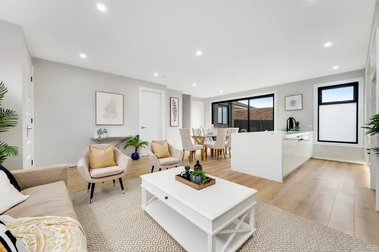 Third view of Homely townhouse listing, U2 / 75 Winfield Road, Balwyn North VIC 3104