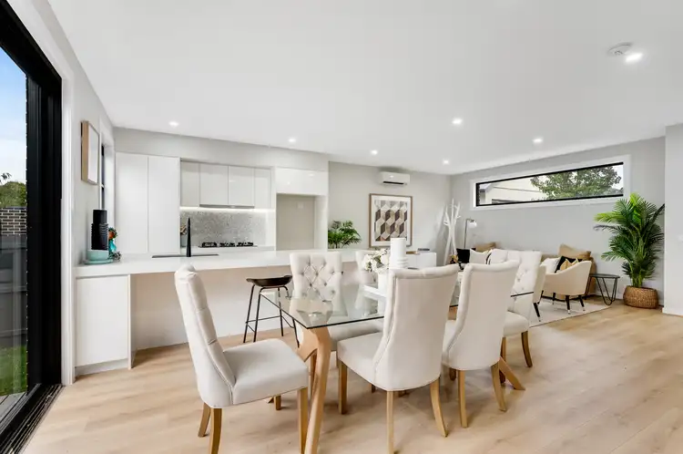 Fifth view of Homely townhouse listing, U2 / 75 Winfield Road, Balwyn North VIC 3104