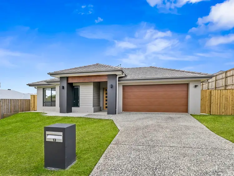 13 Skyline Circuit, Palmwoods QLD 4555