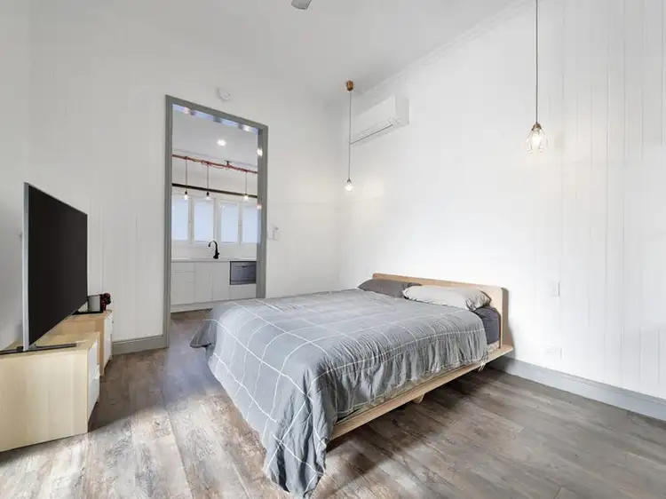 2/121 Merthyr Road, New Farm QLD 4005