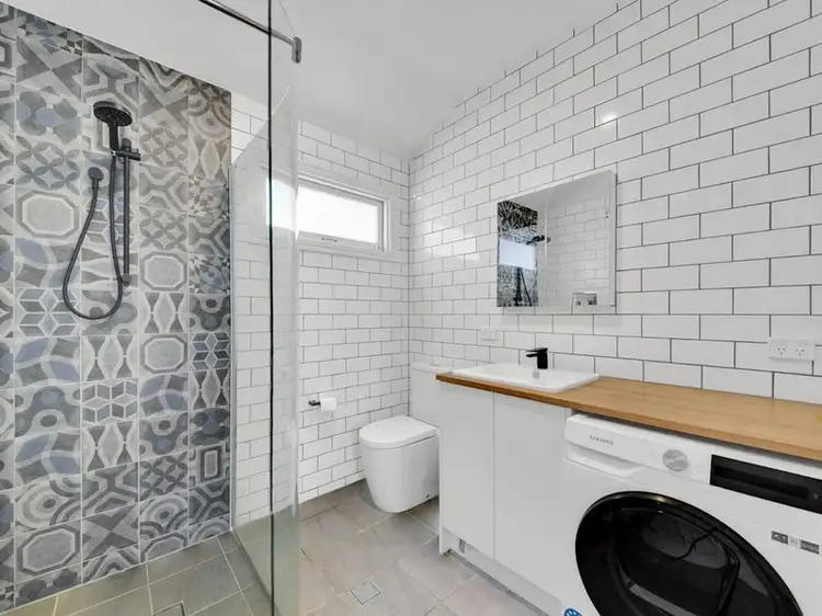 Second view of Homely unit listing, 2/121 Merthyr Road, New Farm QLD 4005