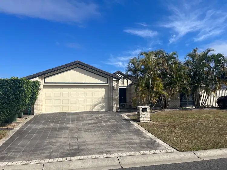 7 Isabella Court, Heritage Park QLD 4118