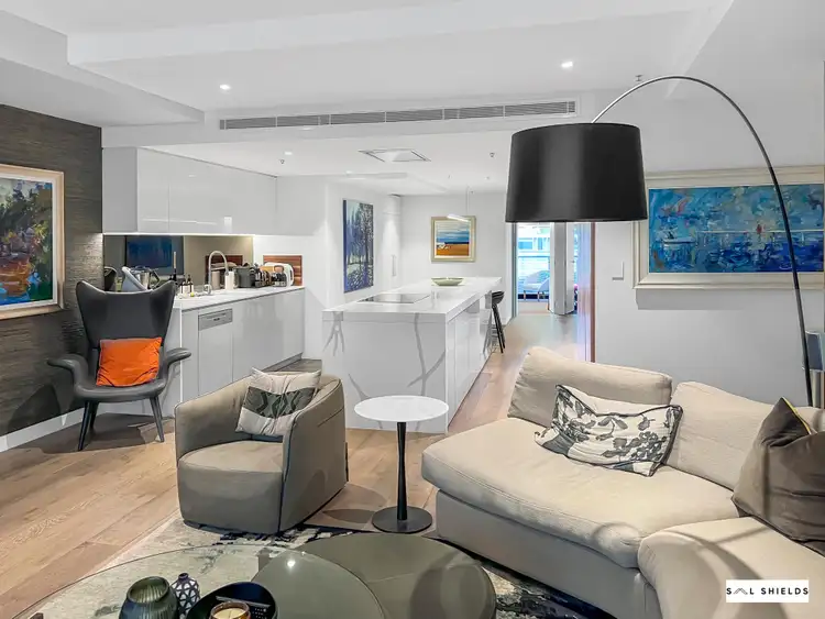 2/137 Bathurst Street