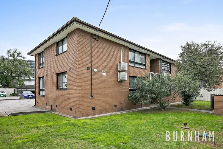 4/24 Whitehall Street, Footscray VIC 3011