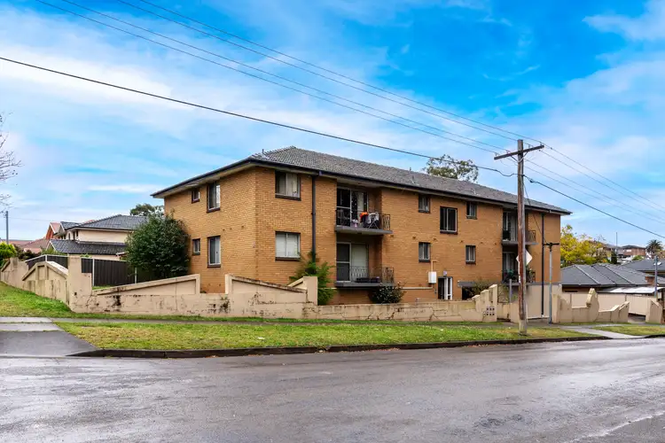 6/33 Birmingham Street, Merrylands NSW 2160