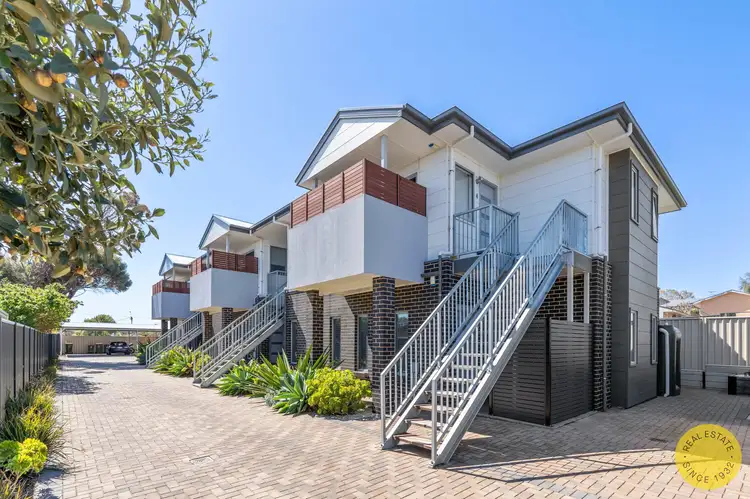 1/17 Davis Avenue, Christies Beach SA 5165