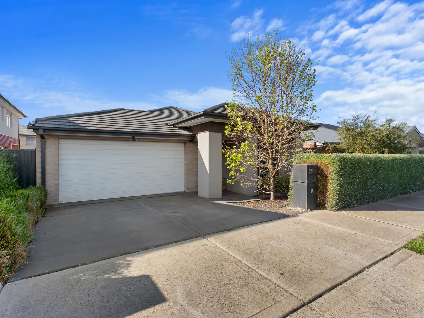 Main view of Homely house listing, 25 Beacon Drive, Cranbourne North VIC 3977