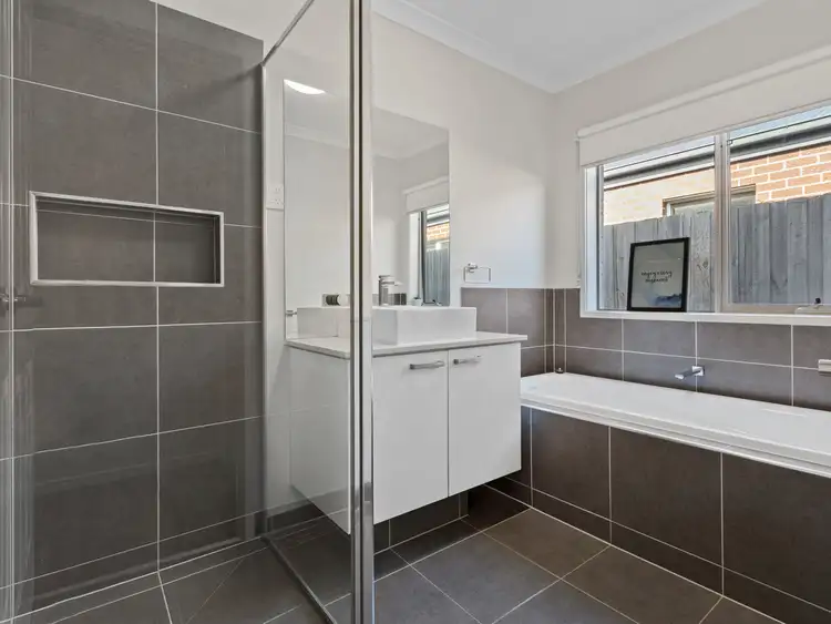 Sixth view of Homely house listing, 25 Beacon Drive, Cranbourne North VIC 3977