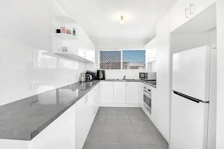 8/45 Railway Street