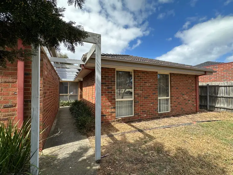 Second view of Homely house listing, 8 John Wedge Place, Seabrook VIC 3028