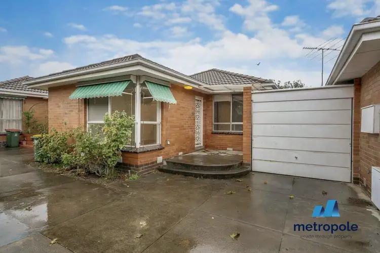 3/10 Lillimur Road, Ormond VIC 3204