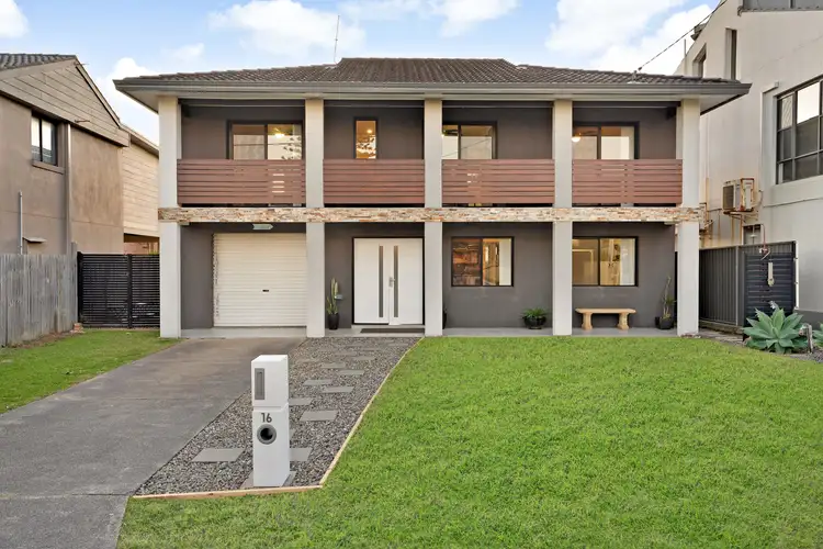 16 Curtis Parade, The Entrance North NSW 2261