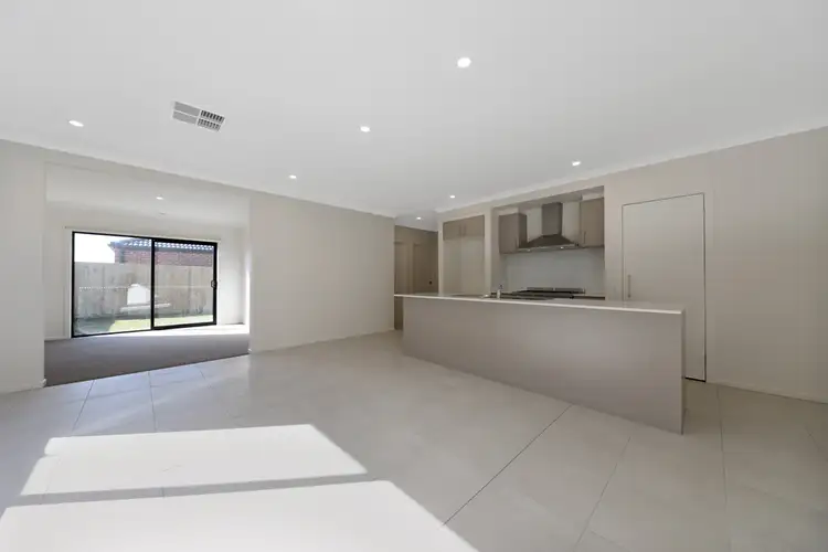 Fourth view of Homely house listing, 5 Ivanhoe Road, Wallan VIC 3756