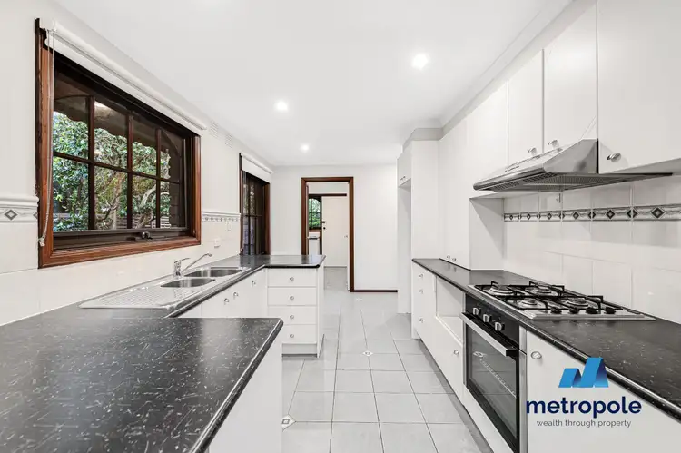 Second view of Homely villa listing, 5/1-3 Anderson Street, Bentleigh VIC 3204